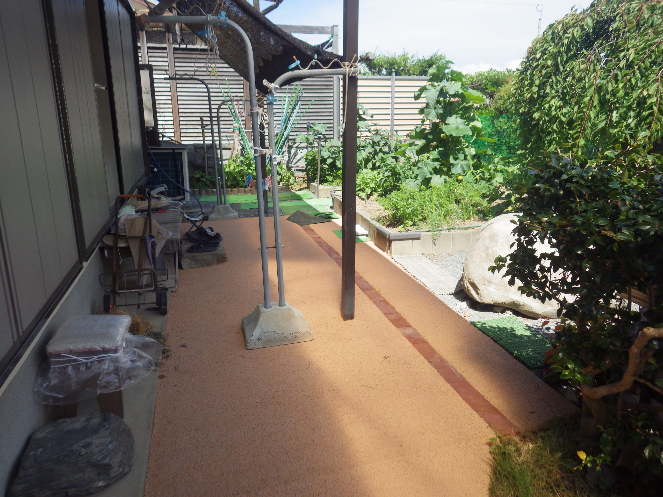 庭の空きスペースをガチン固施工しました　☆岡垣町 M邸 R4.6月