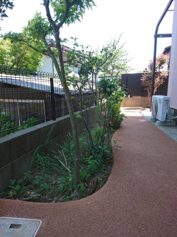 2017/8/30 若松区高須東のO邸をガチン固と乱調施工！ ﾋﾟﾝｺﾛで花壇を作り、お洒落な庭になりました！